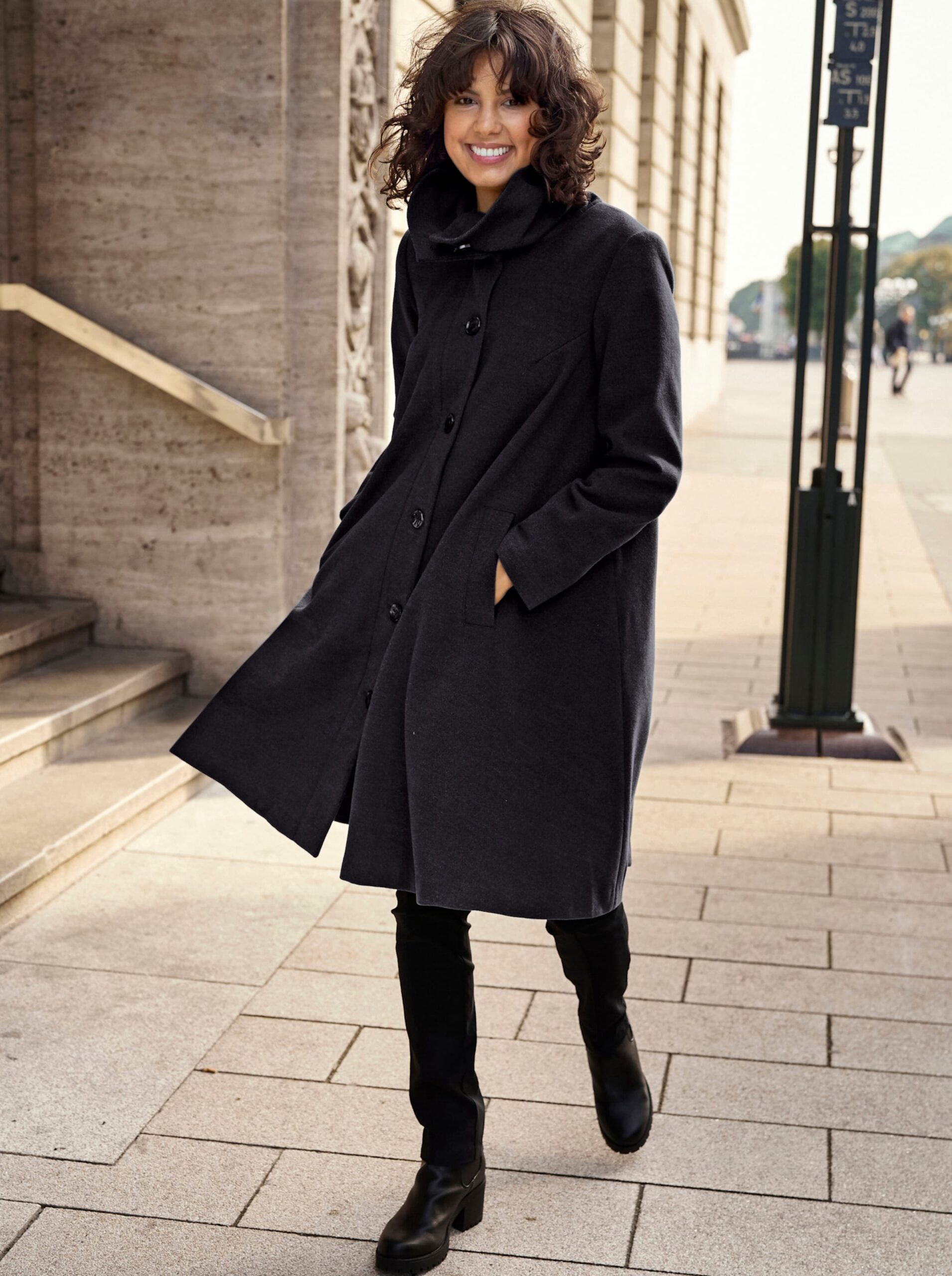 wollmantel-schwarz-246xyq-1.jpg